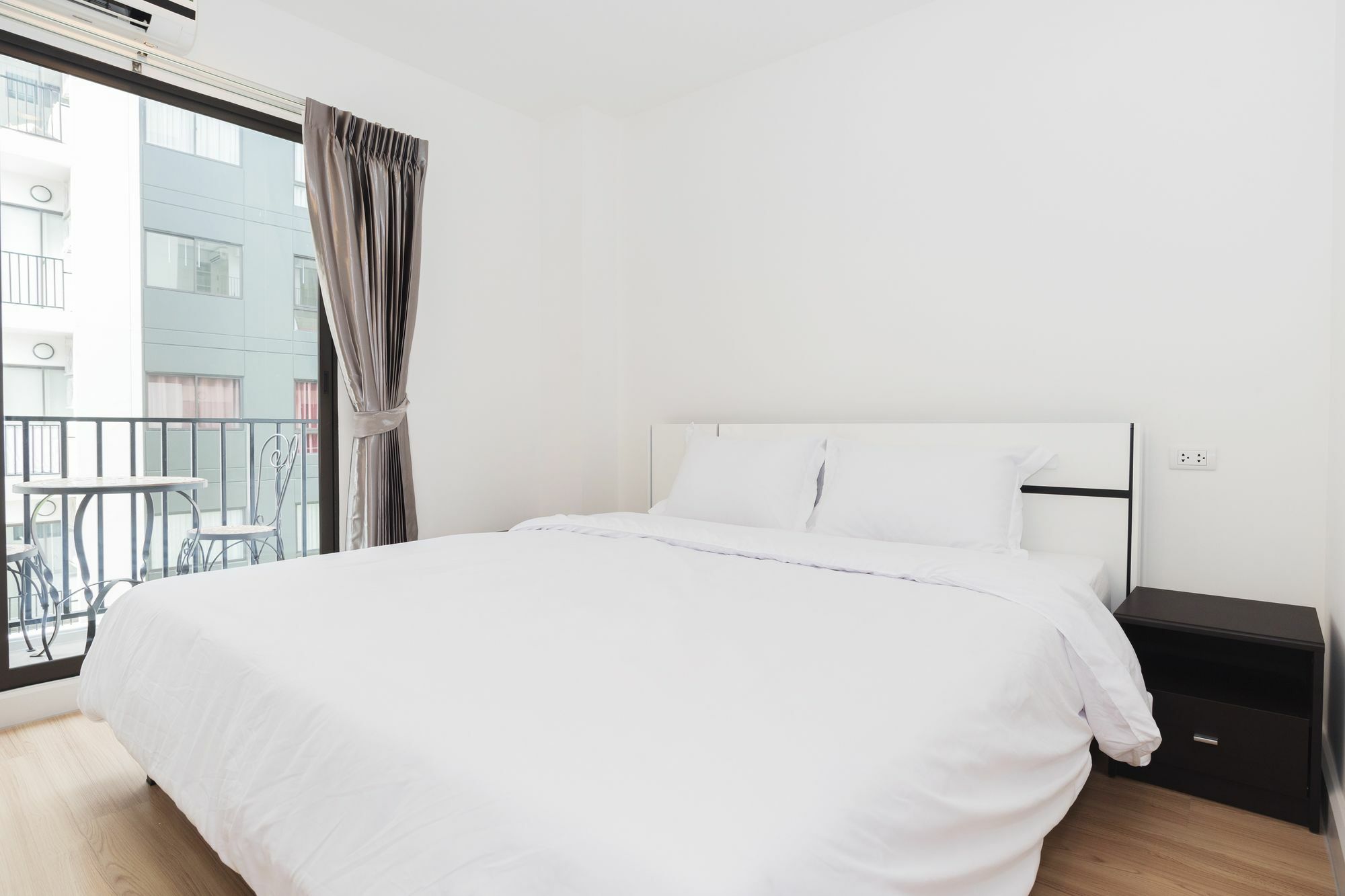 The Nest Sukhumvit 22 By Favstay Bangkok Exterior photo